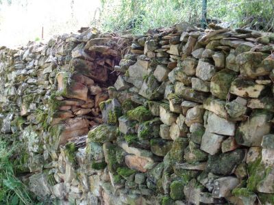 Faysse à restaurer dans le sud Ardèche